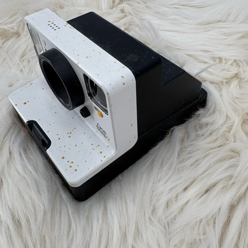 Polaroid OneStep 2 Instant Film‎ Camera
